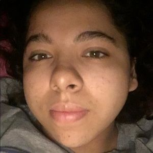 Meet your Posher, Gabriela